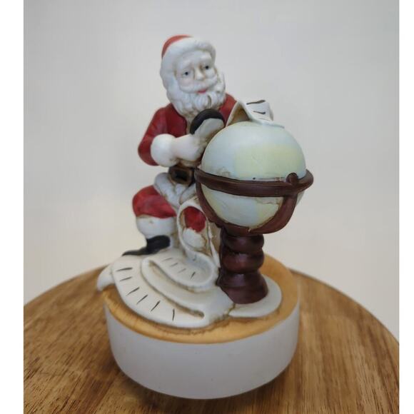 Vintage Santa Clause Wind-up Musical Figurine Music Box with Globe - Picture 2 of 6